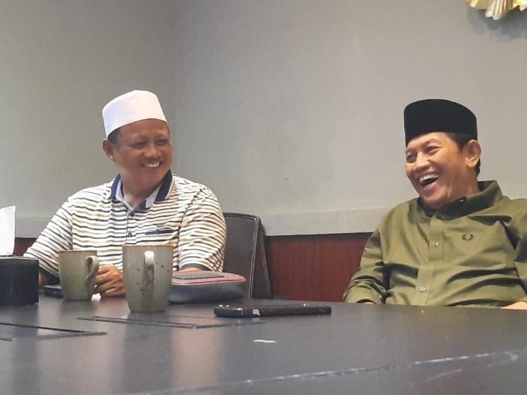 Ketua Yayasan Pontren Cipasung Siap Dampingi Bupati Petahana di Pilkada Tasikmalaya