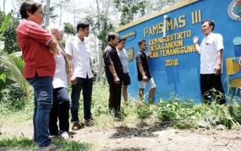 Program Penyediaan Air Minum dan Sanitasi Berbasis Masyarakat