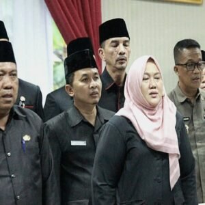 Delapan Fraksi DPRD Lamsel Sepakat Capai PAD dan LKPJ Bupati