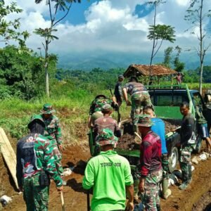 Dipekan ke 2 TMMD Kodim 0611 Fokus Tuntaskan Jalan Penghubung Kp. Pasir Pari dengan Kp. Paku Haji