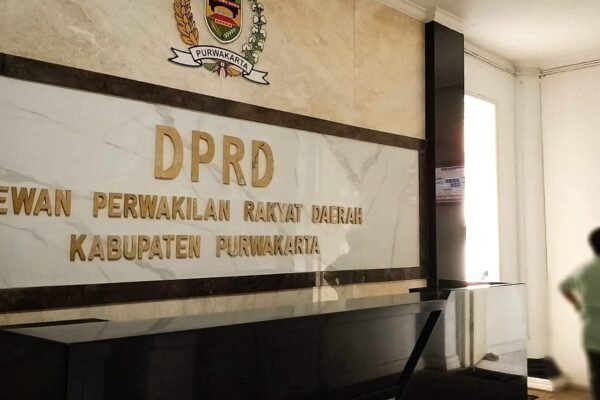 Heboh….Dugaan Perselingkuhan Oknum Anggota DPRD Purwakarta Saat Kunjungan Kerja