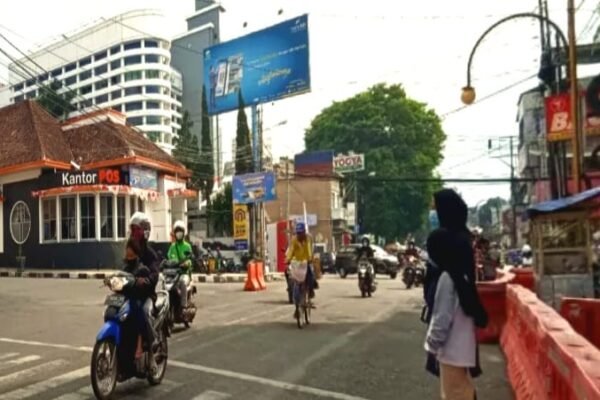 Kadishub Garut Berimajinasi Pengkolan Jadi Malioboro