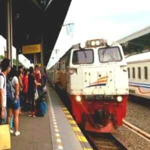 Berikut Daftar Harga Tiket dan Jadwal Lengkap Kereta Api Garut-Cibatuan-Purwakarta