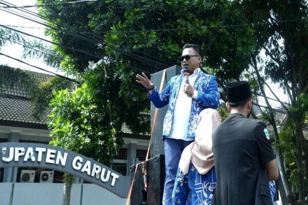Ucapan Wakil Rakyat Sakiti Hati Rakyat, Ijazah Ketua DPRD Garut Euis Ida Dituduh Hasil “Nembak”