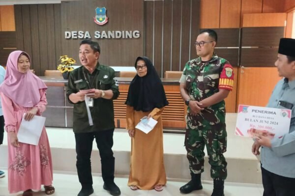 22 KPM di Desa Sanding Menerima BLT DD Tahap 2 Sebesar Rp. 600.000,00