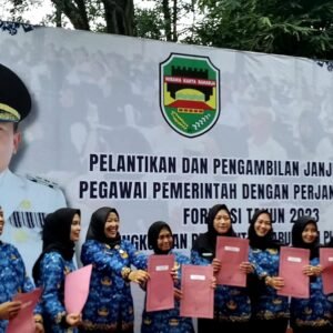 Acara Pelantikan Pegawai Pemerintah dengan Perjanjian Kerja (PPPK) di Purwakarta di Taman Pasanggrahan Padjajaran
