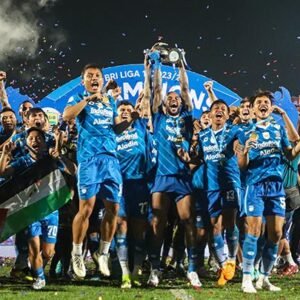 Persib Bandung Tetap Serius Meski Sudah Juara Hadapi Barito Putera