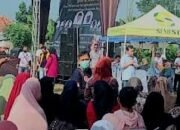 Antusias Warga Pasawahan Datangi Bazar Sembako Relawan Ivan Bacalon Bupati Purwakarta