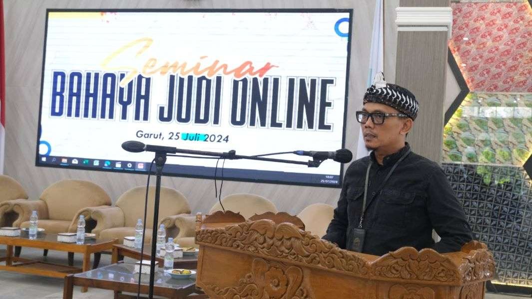 Kepala Diskominfo Garut Memimpin Seminar Bahaya Judi Online