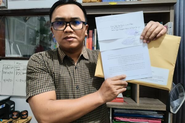 Gara-Gara Santri di Keroyok Sejumlah Oknum di Desa Padasuka Cikajang, Enam Penyidik Polres Garut Dilaporkan Pengacara Pegi ke Provam Polri