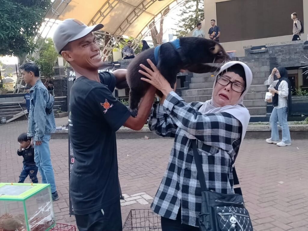 koordinator Animal Lovers Purwakarta Minta Izin Masuk Sekolah ke Kadisdik Purwakarta