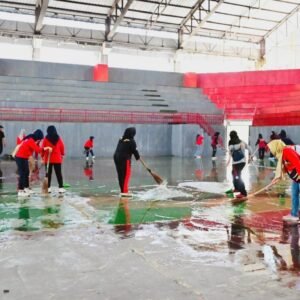 Sebelum Kapolri Cup 2024, Kawasan Gedung Olahraga Way Handak Lampung Selatan Dijadikan Bersih