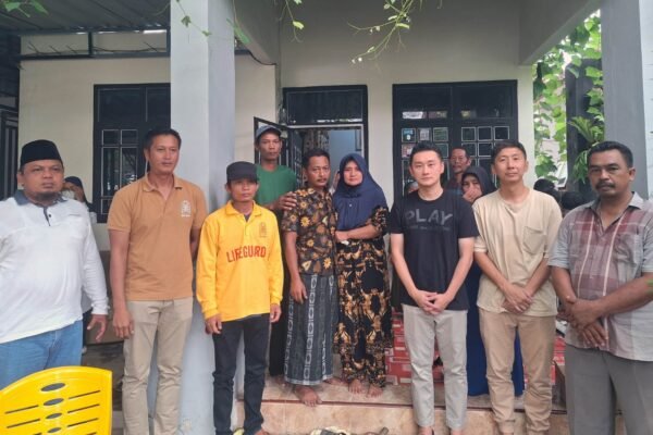 Kadis Pariwisata Lampung Selatan dan Rio By The Beach Kunjungi Keluarga Korban Tenggelam di Tulang Bawang