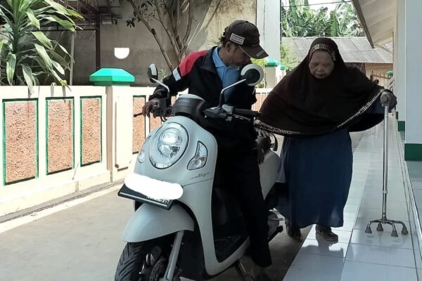 Tidak Ada Janji Besar, Hanya Bukti Nyata Bersama Saepul Bahri Binzein dan Abang Ijo