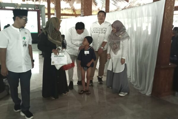 Baznas Sukses Gelar Khitanan Massal di Pendopo dalam Perayaan Hari Jadi Purwakarta