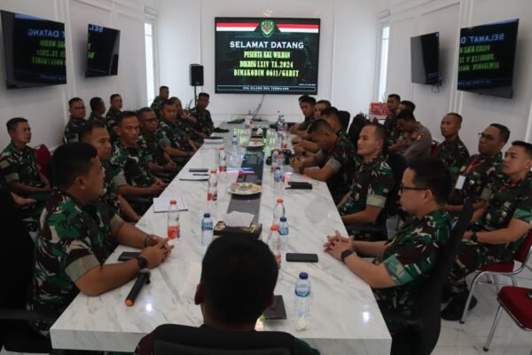 Pembukaan Kegiatan Penelitian KKL Wilhan Pasis Dikreg LXIV Seskoad TA. 2024 di Wilayah Kodim 0611Garut