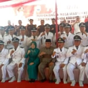 Ketua Komisi IV DPRD Lamsel Hadiri Prosesi Pengukuhan dan Perpanjangan Masa Jabatan 24 Kades