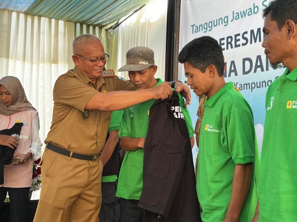 Sekda Garut Resmikan Pembangunan Instalasi Air Bersih di Desa Sindangheula