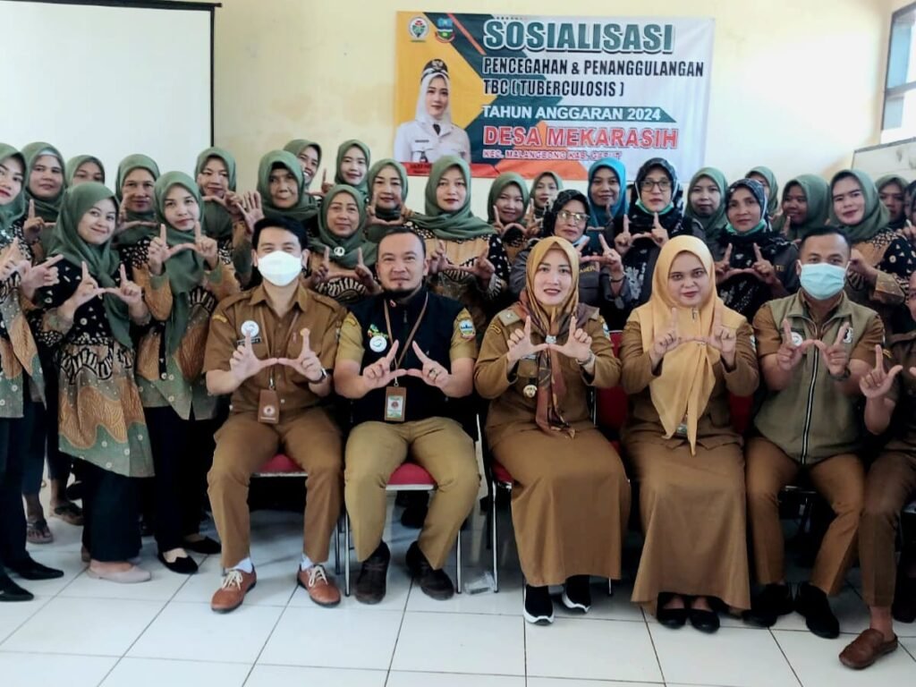 Kerjasama Antara Pemerintah Desa Mekarasih Dengan Puskesmas Malangbong Atasi TB