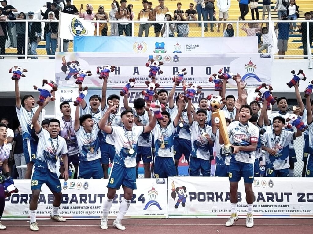 Kecamatan Cikajang Meraih Medali Emas Cabor Sepak Bola Pekan Olahraga Kabupaten Garut