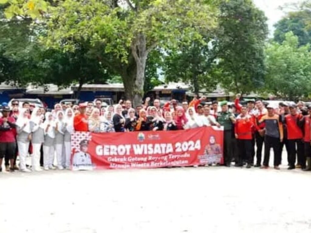 Pemerintah Kabupaten Lampung Selatan Melaksanakan Aksi Gerot Wisata Respon Cepat Aduan Warga Terkait Tumpukan Sampah