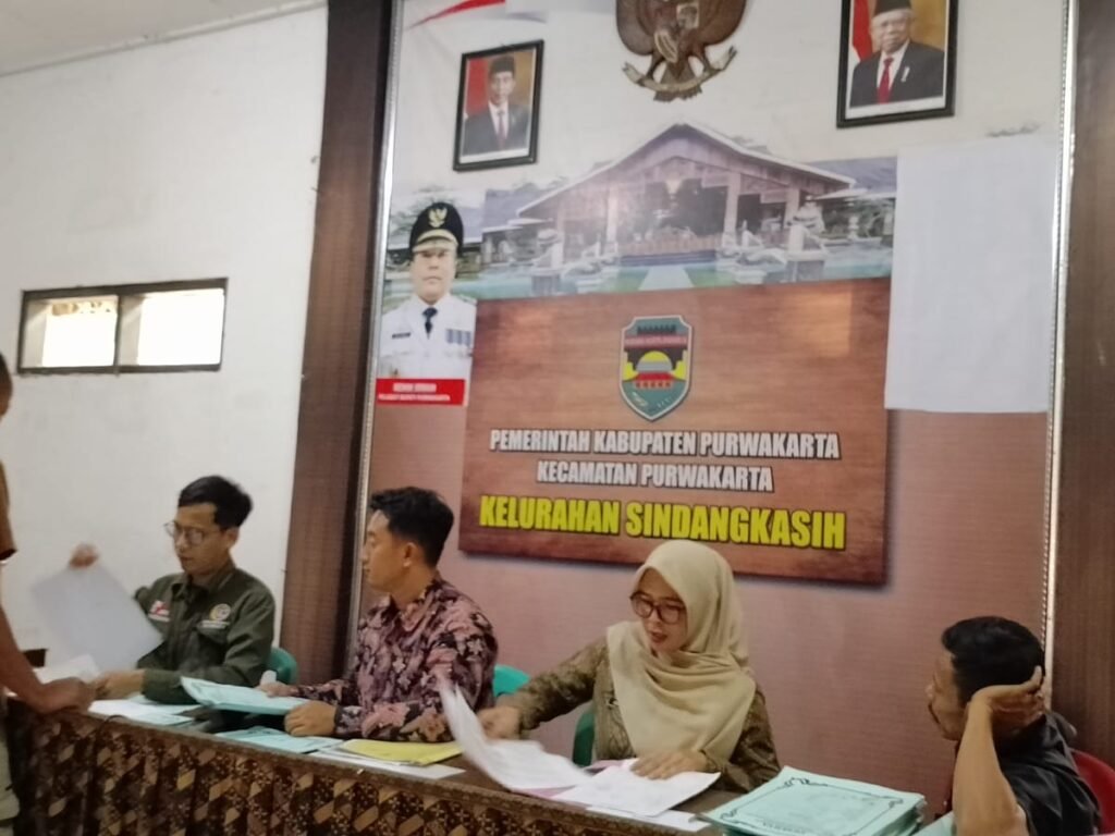 Pelayanan Pembuatan Sertifikat Tanah Massal di Aula Kelurahan Sindangkasih