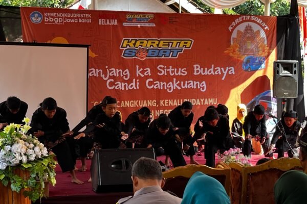 Balai Besar Guru Penggerak Jawa Barat Menggelar “Kareta Sobat Nganjang Ka Situs Budaya Cangkuang” di Garut
