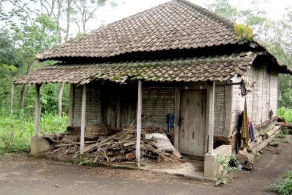Data Kondisi Rumah Warga di Jawa Barat: Layak Huni dan Tidak Layak Huni pada 2023