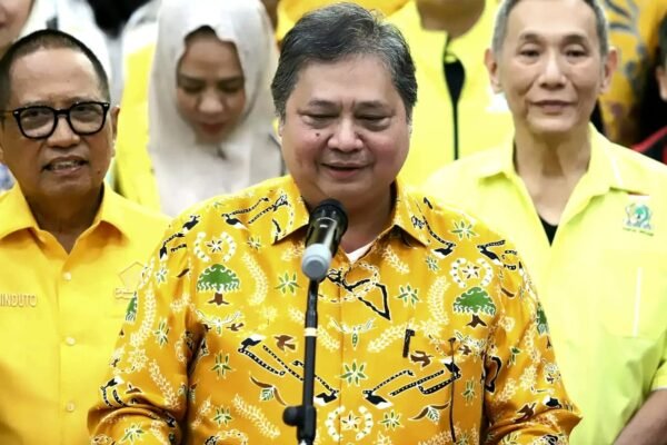 Mundurnya Airlangga dari Jabatan Ketua Umum Partai Golkar dan Dugaan Korupsi Izin Ekspor Minyak Sawit Mentah