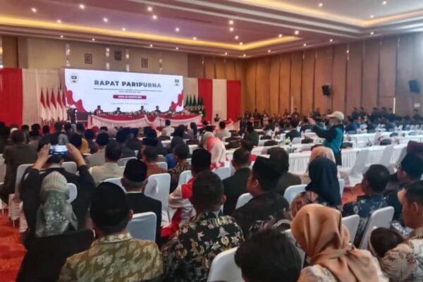 50 Anggota DPRD Kabupaten Bandung Barat Terpilih Resmi Menjabat