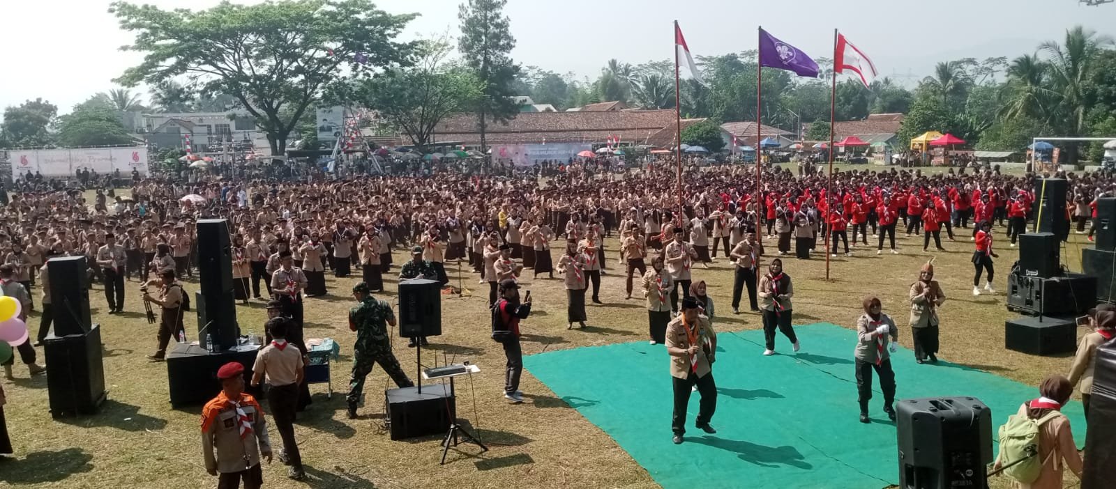 Ribuan Pelajar di Cipatat Meriahkan Perayaan HUT Pramuka ke-63