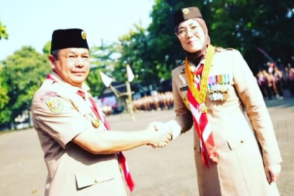 Anne Ratna Mustika Dianugerahi Lencana Melati oleh Kwartir Nasional Gerakan Pramuka