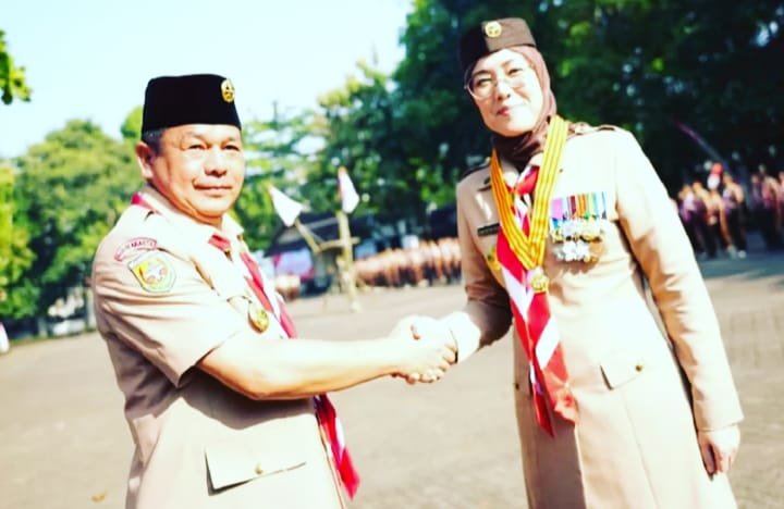 Anne Ratna Mustika Dianugerahi Lencana Melati oleh Kwartir Nasional Gerakan Pramuka