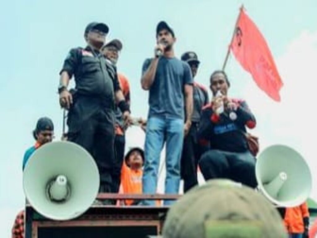 Peringatan Darurat, Rakyat Melawanan DPR “Pengesahan RUU Pilkada Dibatalkan”