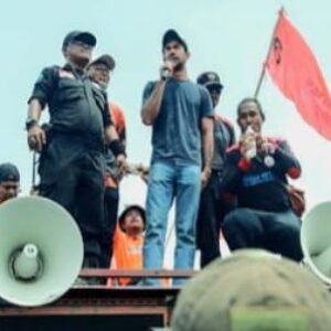 Peringatan Darurat, Rakyat Melawanan DPR Pengesahan RUU Pilkada Dibatalkan