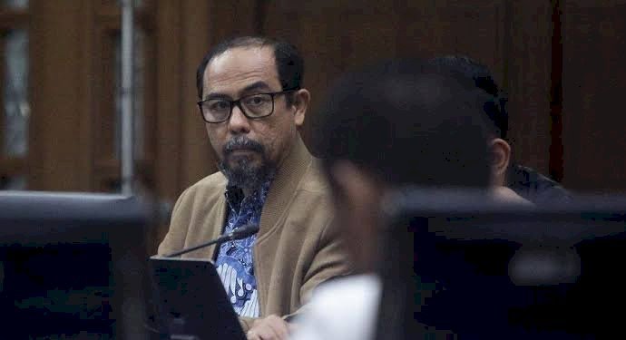 Tanggapi tuntutan 15 tahun penjara terkait dugaan penerimaan gratifikasi dan TPPU. Gazalba tuding jaksa KPK hanya ingin membalas dendam.