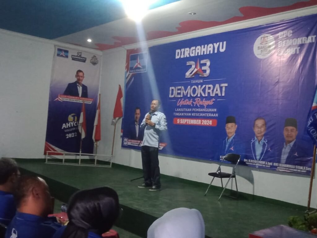 DPC Partai Demokrat Garut Meriahkan HUT ke-23, Anggota DPRD Sumbangkan Mobil Ambulans