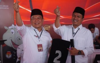 Pasangan Yadi-Pipin Deklarasikan Kampanye Damai di Purwakarta, Harap Pilkada Berjalan Tertib dan Bersih