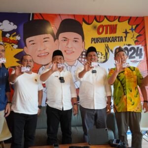 Paslon Bupati dan Wakil Bupati Purwakarta, luncurkan program "Kartu Purwakarta Sae"solusi untuk mengatasi permasalahan yang dihadapi warga.