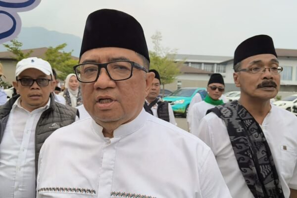 Calon Bupati Garut Tuai Kritik Usai Sebut Korupsi Sebagai “Penyakit Masyarakat”