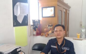 Panitia Pemilihan Kecamatan Kadungora, Kabupaten Garut, telah membuka rekrutmen sebanyak 1.057 anggota KPPS untuk Pilkada serentak tahun 2024.