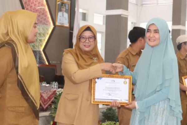 Desa Sekarwangi Raih Penghargaan Pengelolaan Keuangan Terbaik Ke-3 dari BPKP Jabar