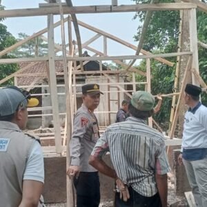 FPL Garda Sarimukti terus menunjukkan eksistensinya sebagai wadah yang peduli terhadap masyarakat di Desa Sarimukti, Kecamatan Cipatat.
