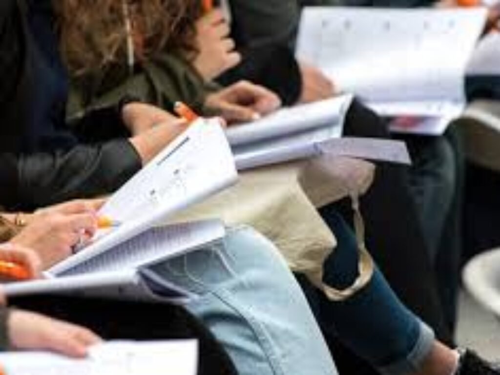 Berapa Biaya Hidup di Bandung untuk Seorang Mahasiswa Rantau? Simak Rinciannya!