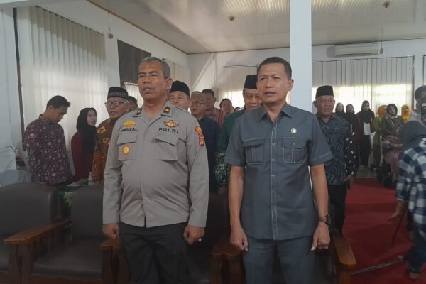 Nur Arifin, Anggota DPRD Lamsel, Hadiri Pelantikan Rektor Universitas Muhammadiyah Kalianda