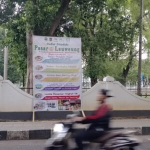 Petani Jual Produk Langsung Olahan Pangan organik, kerajinan tangan dari bahan alam, hingga hasil bumi berkelanjutan dari Kawasan Hutan.