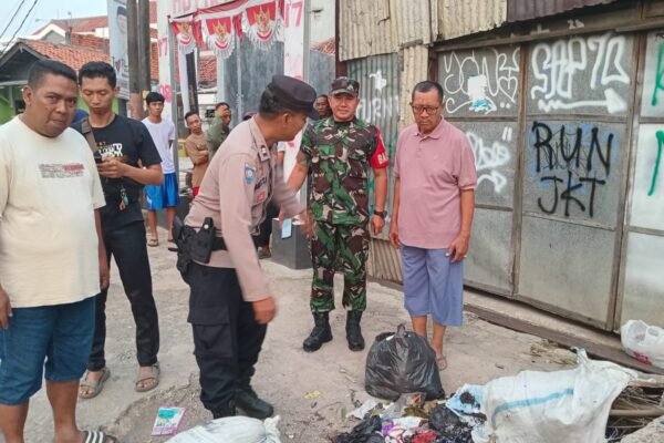 Remaja Ditemukan Tewas di Tumpukan Sampah, Diduga Korban Pembunuhan