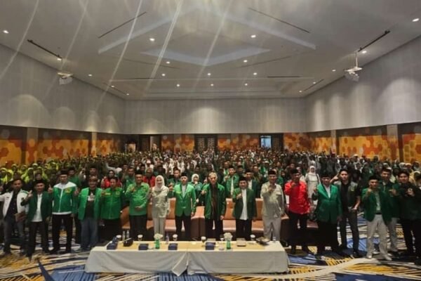 Plt Ketum DPP PPP Dukung Penuh Pasangan Nurhayati-Muslim di Pilkada Kota Tasikmalaya, Dorong Kader Sampaikan Visi Misi