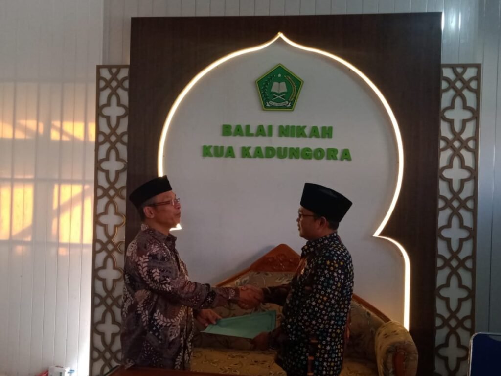 KUA Kadungora Gelar Sertijab dan Pisah Sambut H. Rono Jabat Kepala KUA yang Baru