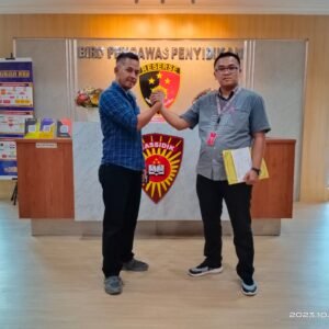 KPU Garut Pasung Kebebasan Pers: Sejumlah wartawan di Kabupaten Garut akan laporkan KPU ke Polres dan melayangkan gugatan ke Pengadilan.